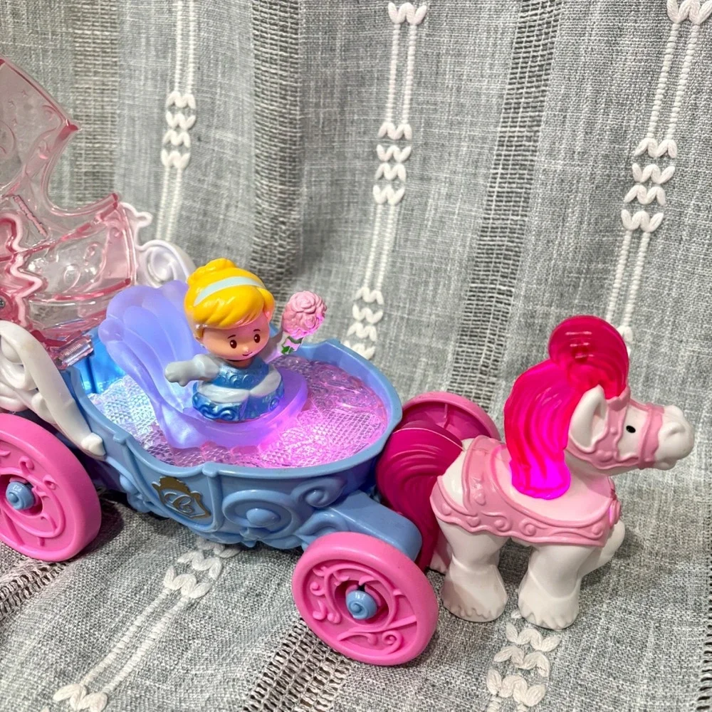 Fisher Price Little People Disney Cinderella Musical Carriage With Figure Works!